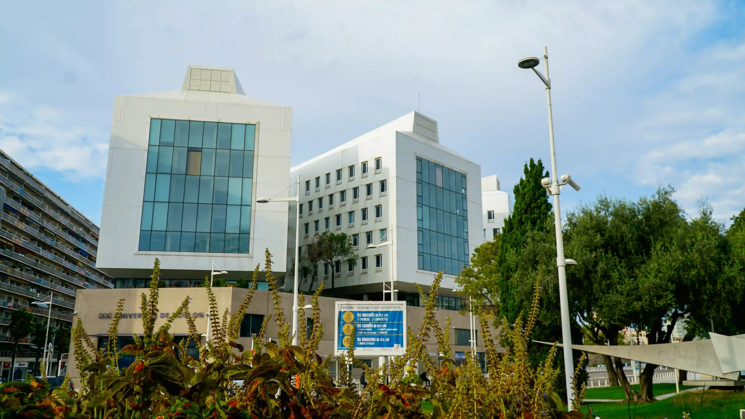 德国哥廷根大学留学要花多少钱？申请要求及专业项目！